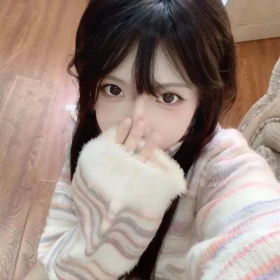 裙底春